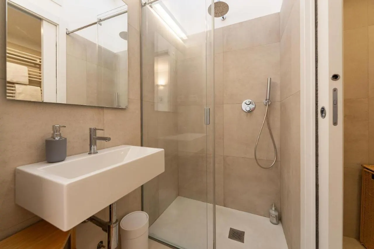 Apartment Ferienwohnung Lux Navigli Center Mailand