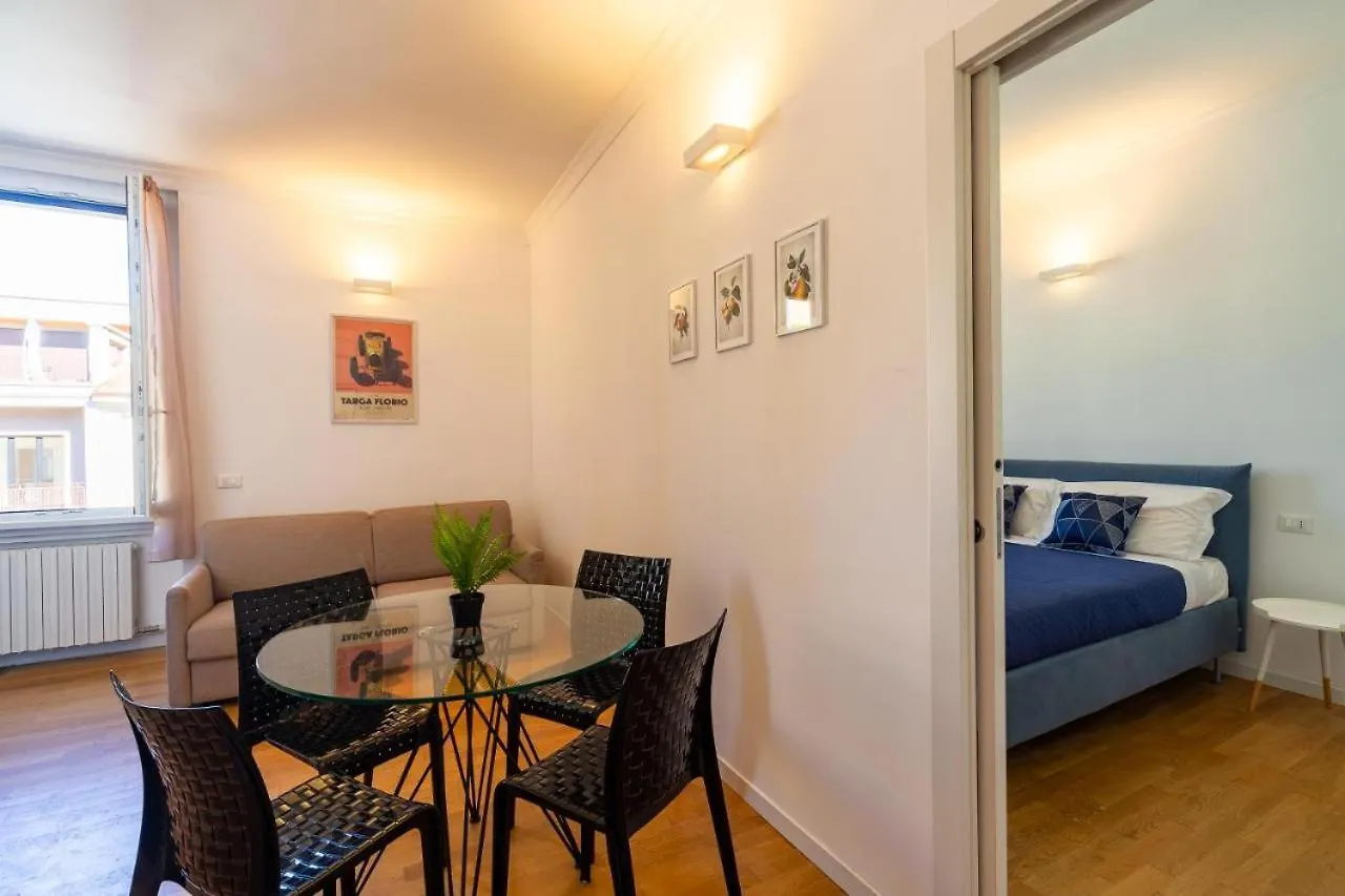 Apartment Ferienwohnung Lux Navigli Center Mailand Italien